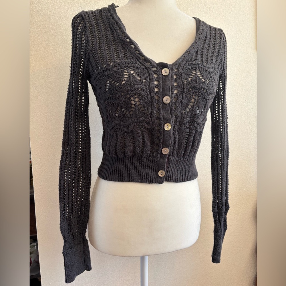 Women's Vintage 90s y2k Lucky Brand Crochet Cardigan w/ gorgeous buttons